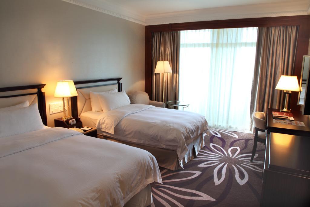 Foshan Fontainebleau Hotel Quarto foto
